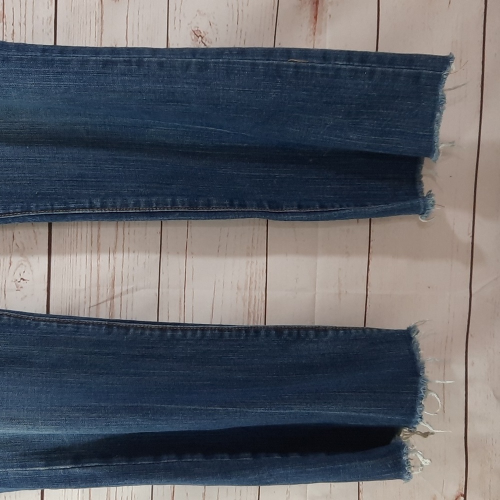Old Navy Jeans - Picture 3 of 8